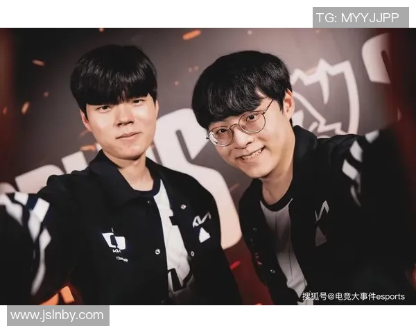 esports数据电竞实时数据世界冠军杯LNG战队的拼搏历程与荣耀之路揭秘